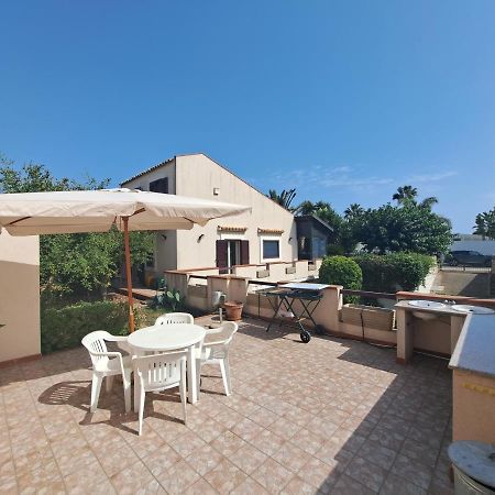 Casa Migliorisi A Marina Di Ragusa Per Vacanze ภายนอก รูปภาพ