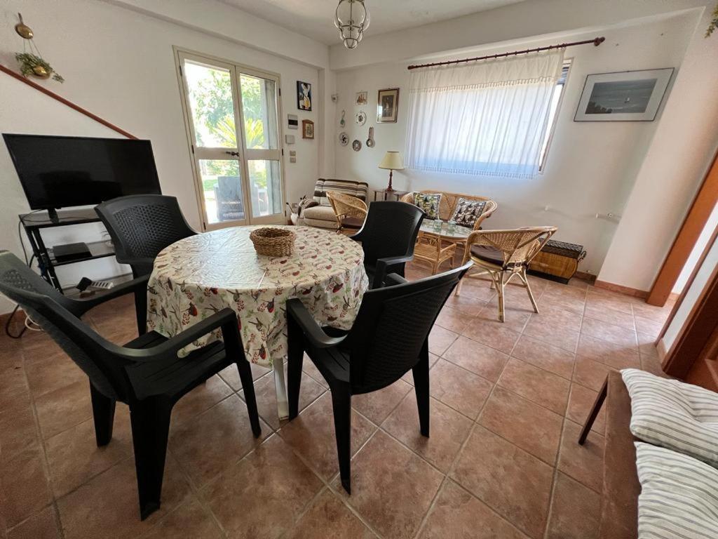 Casa Migliorisi A Marina Di Ragusa Per Vacanze ภายนอก รูปภาพ